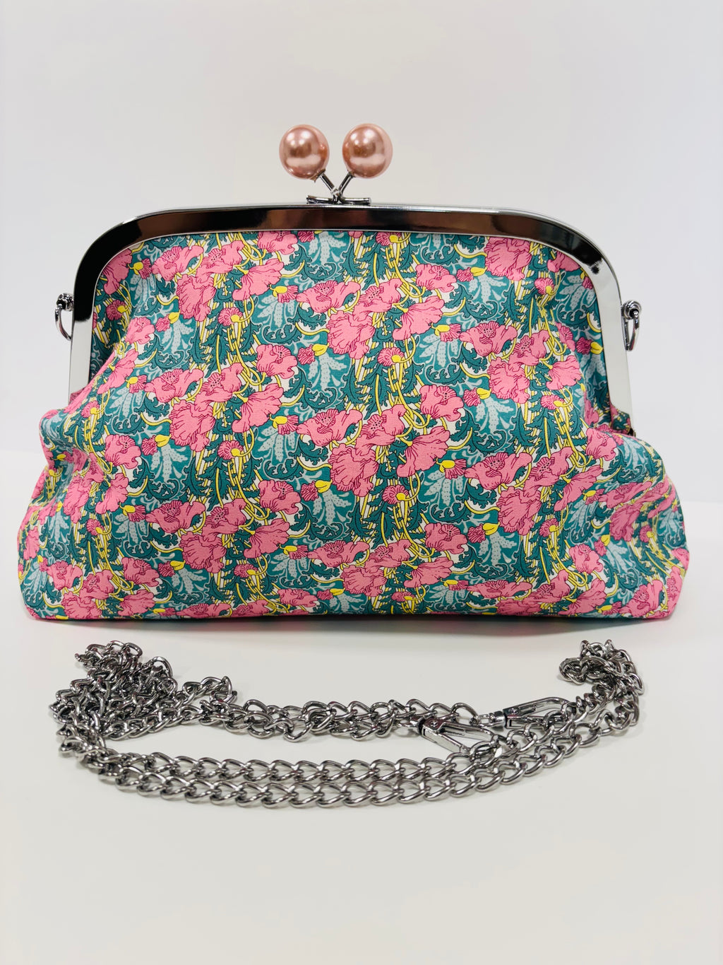 Pochette Carla