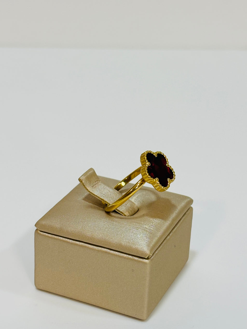 Anello quadrifoglio