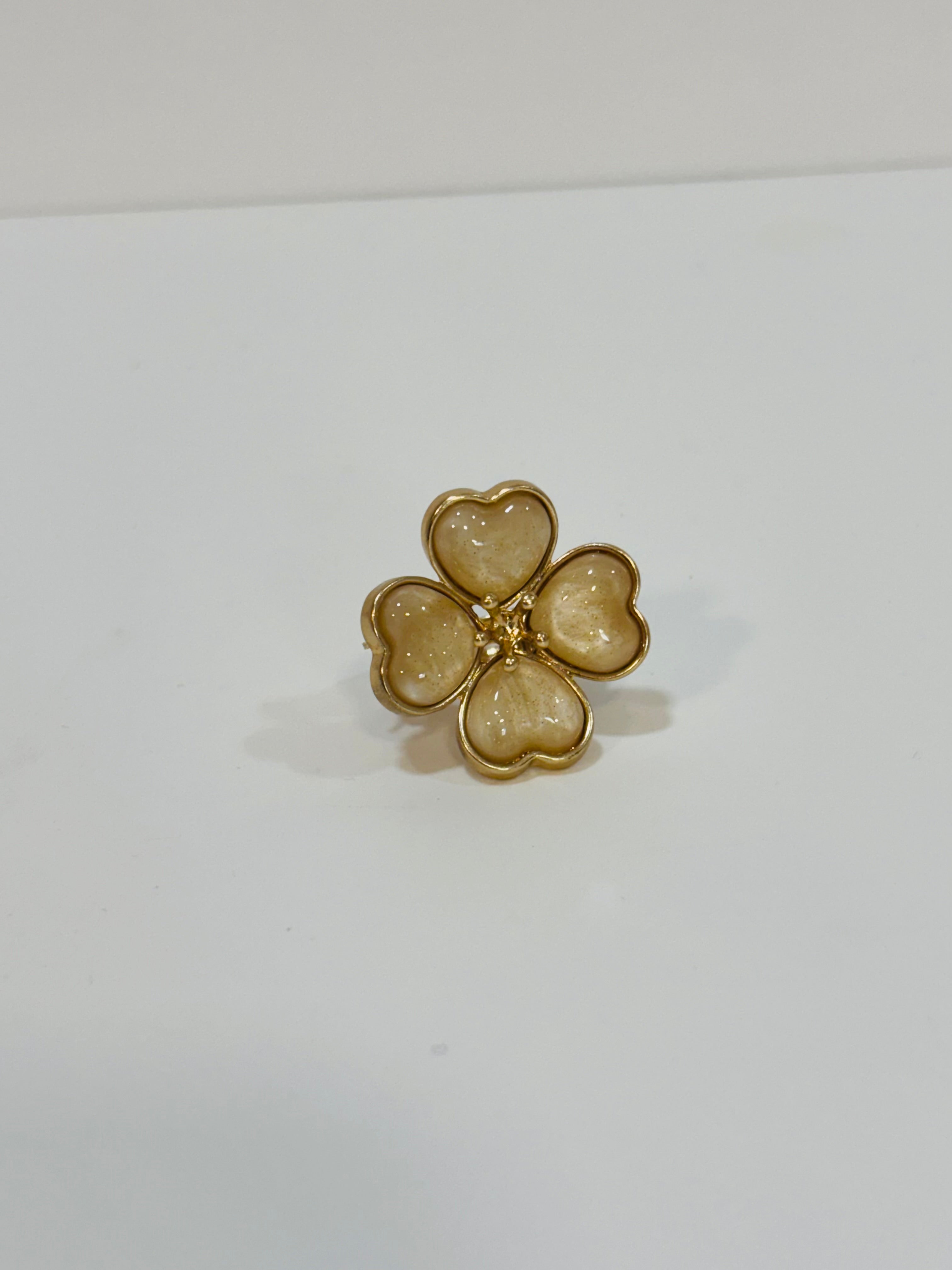 Anello fiore