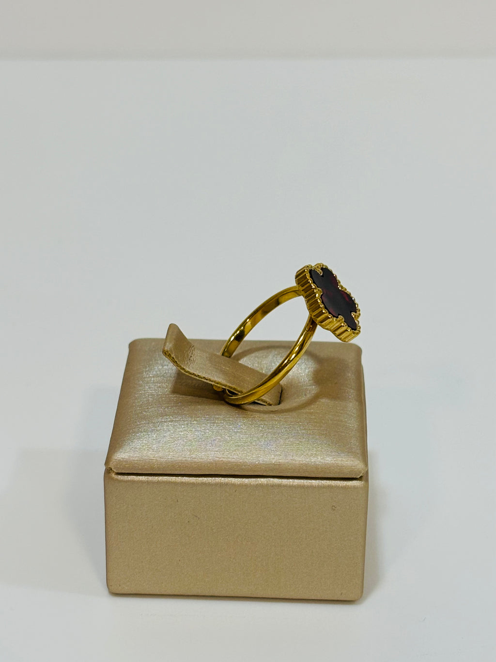 Anello quadrifoglio