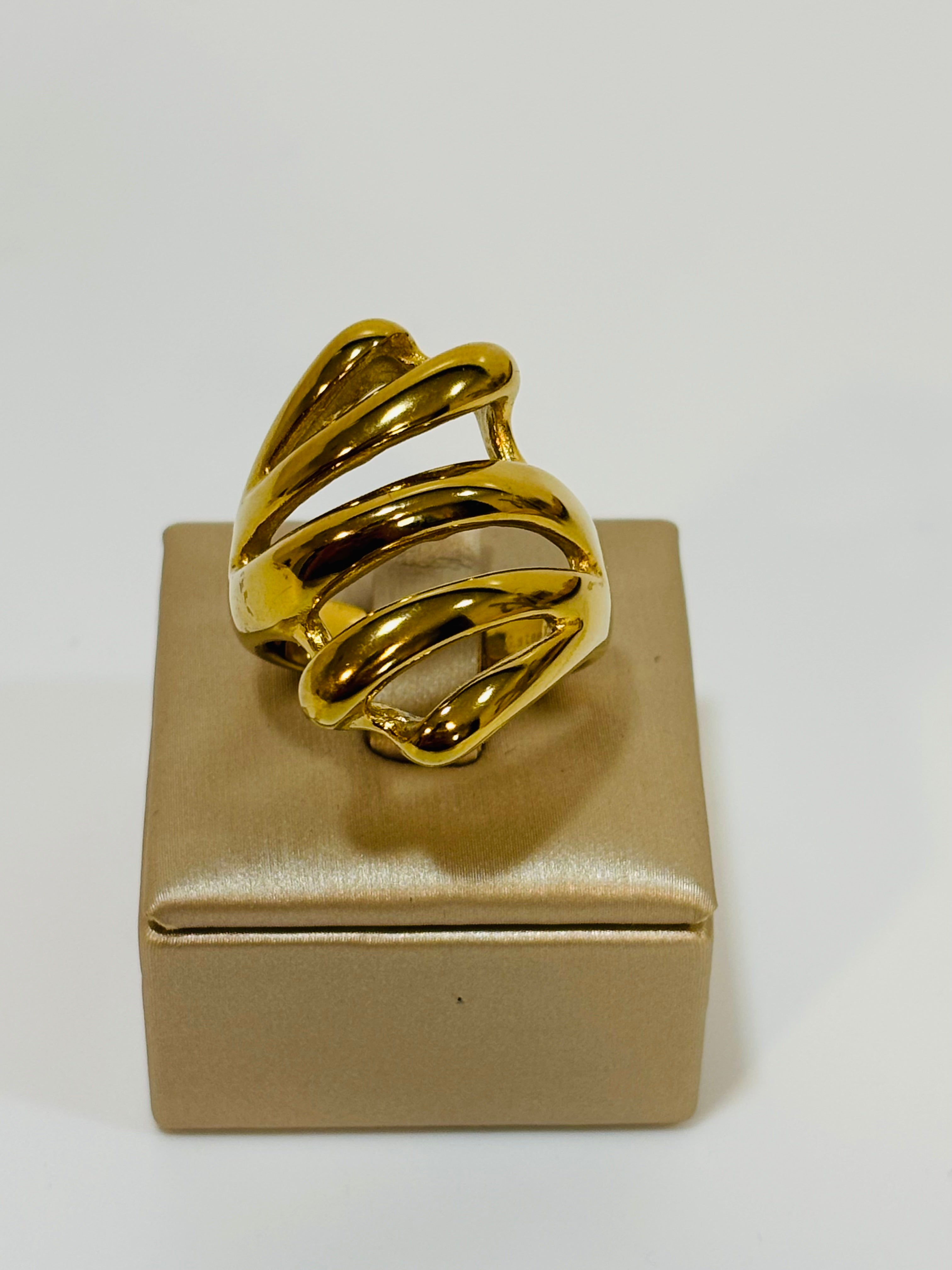 Anello bombato