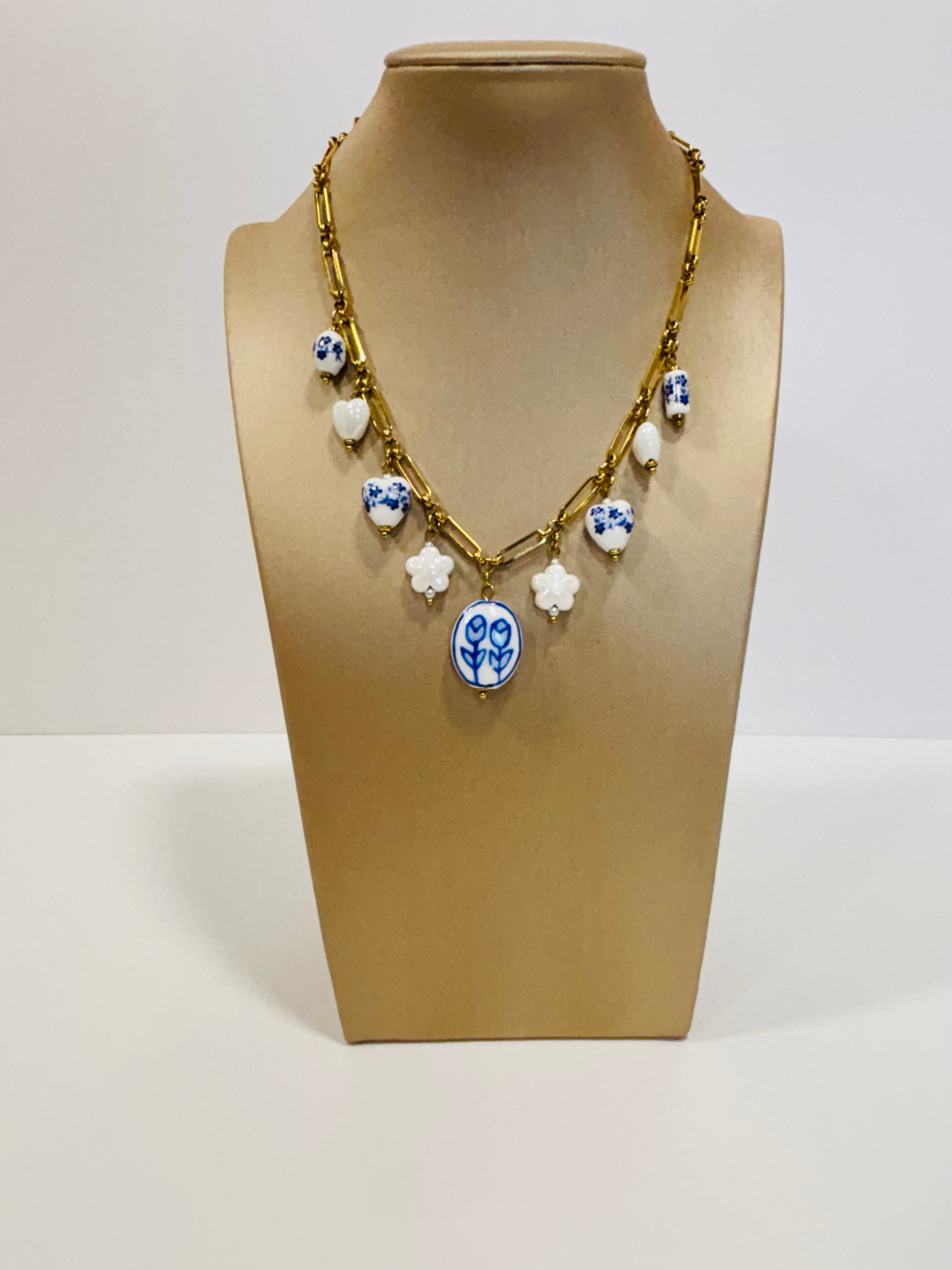 Collana Vietri