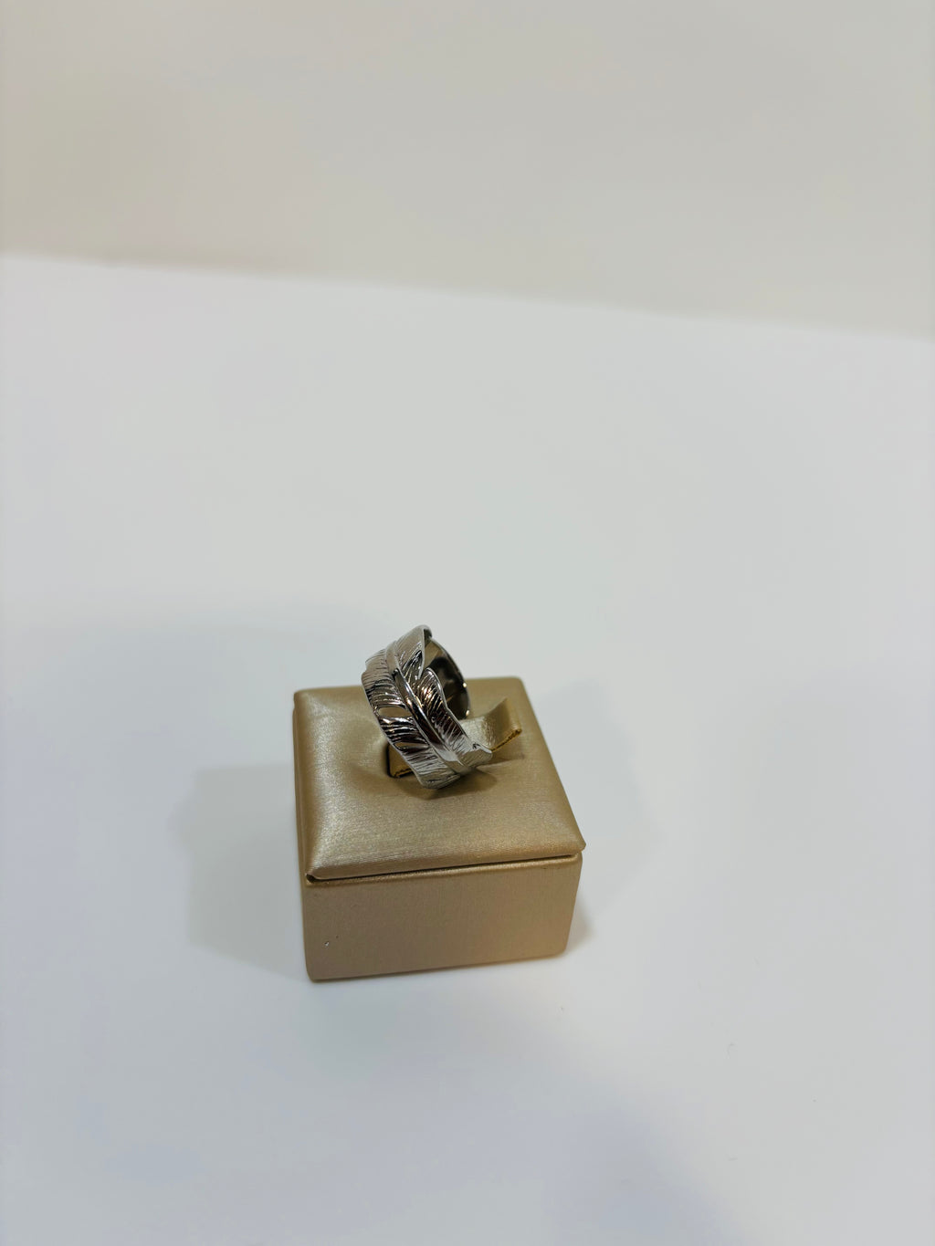 Anello Foglia