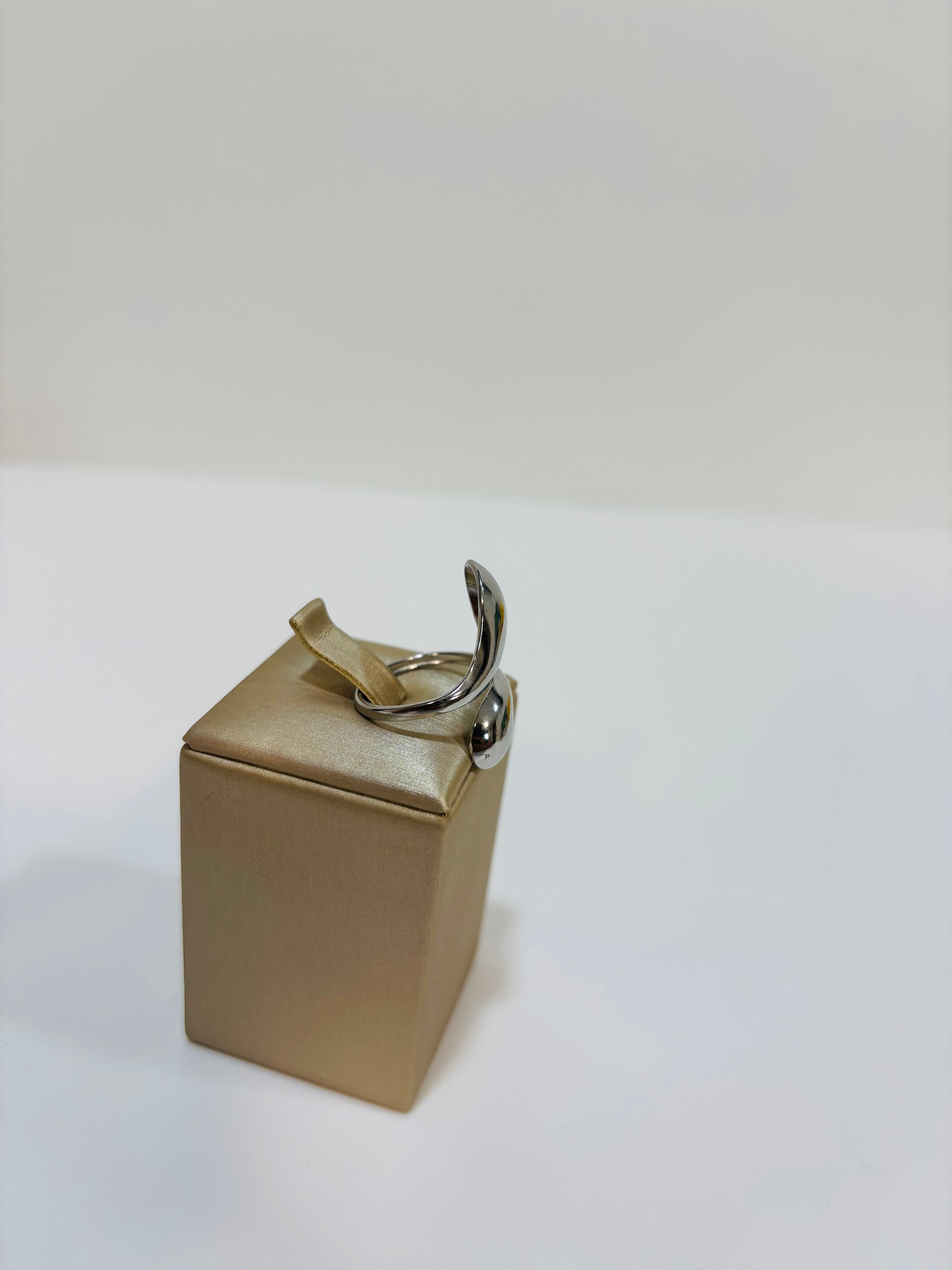 Anello