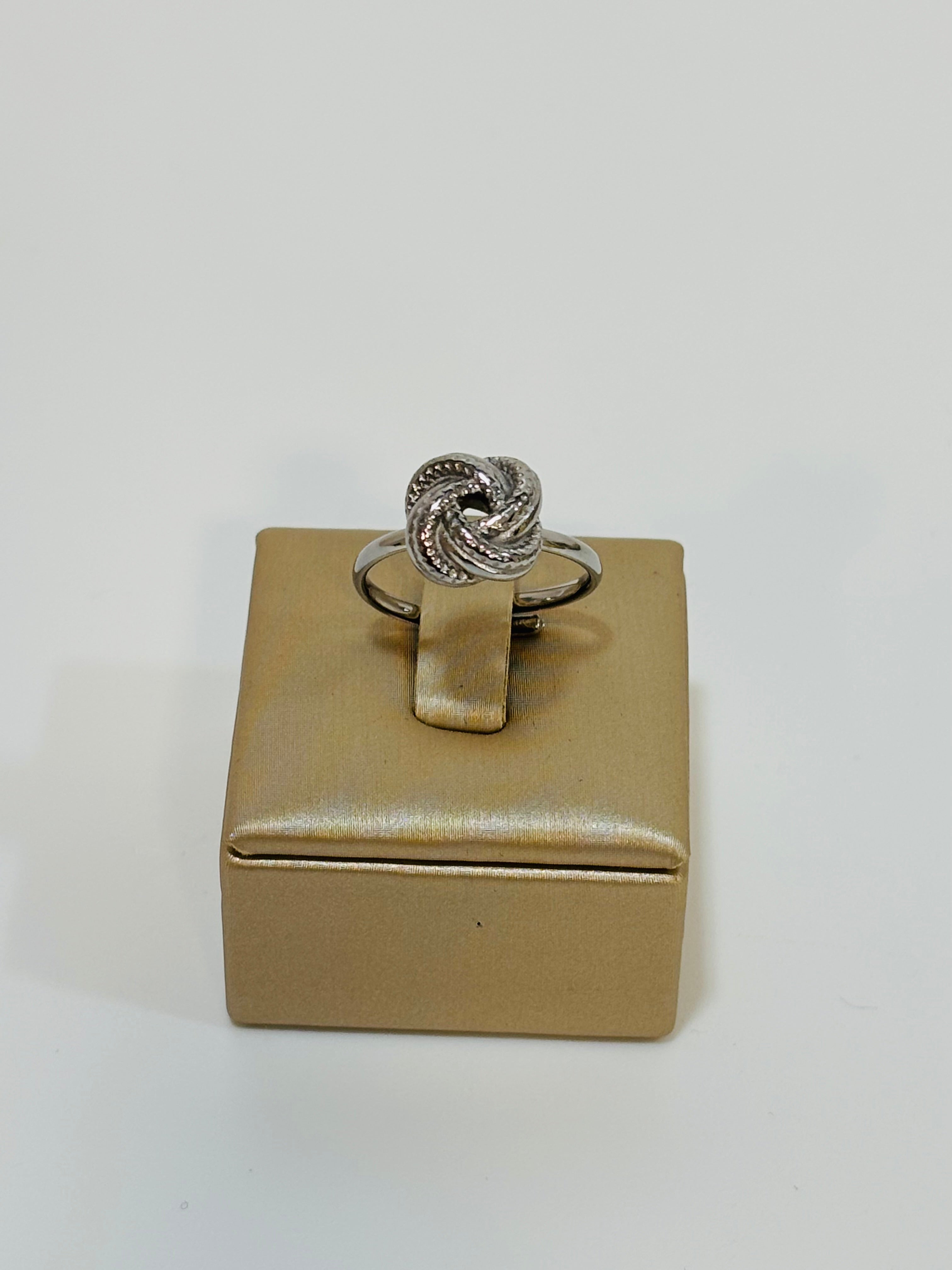 Anello nodo
