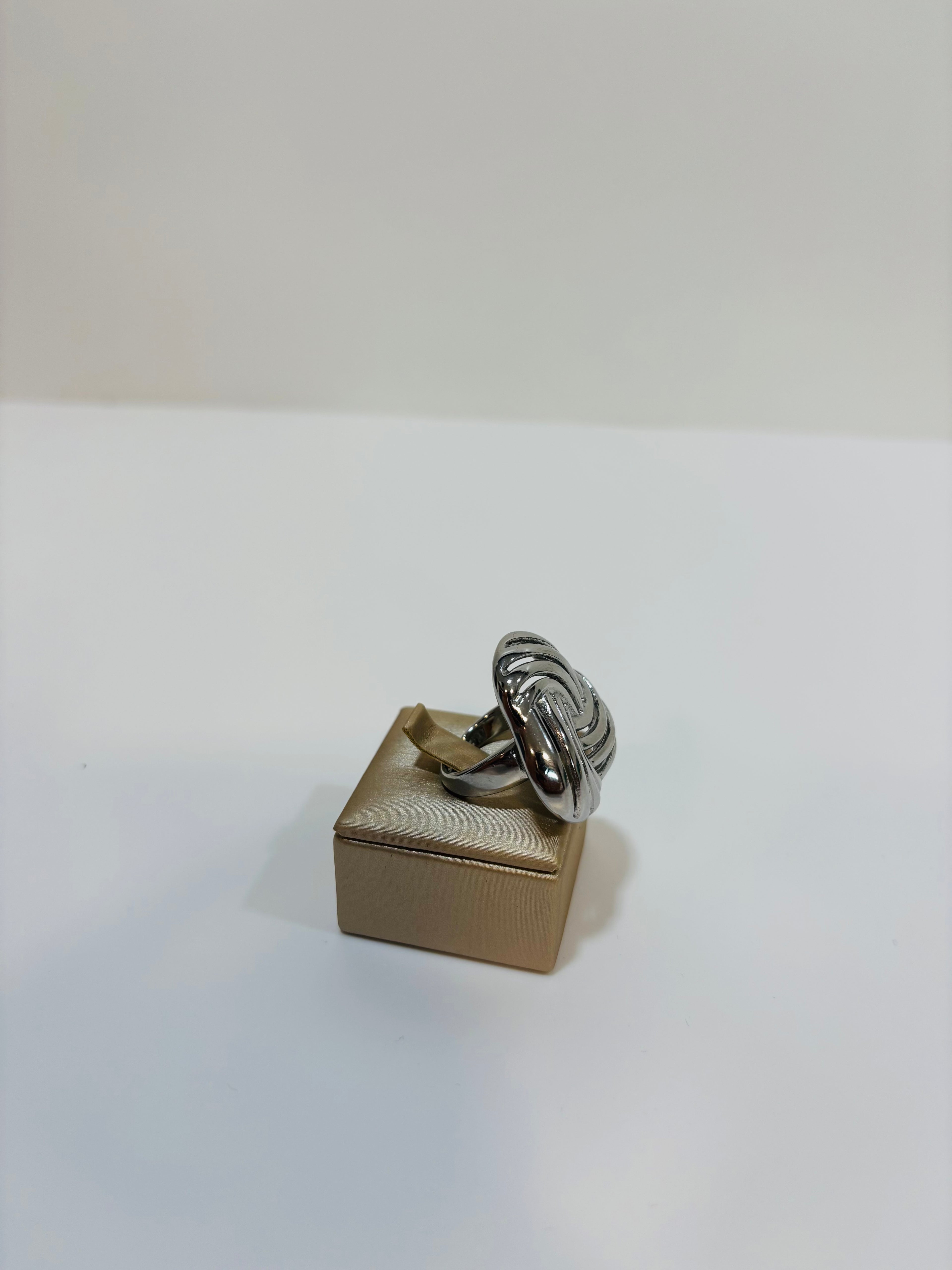 Anello Elena