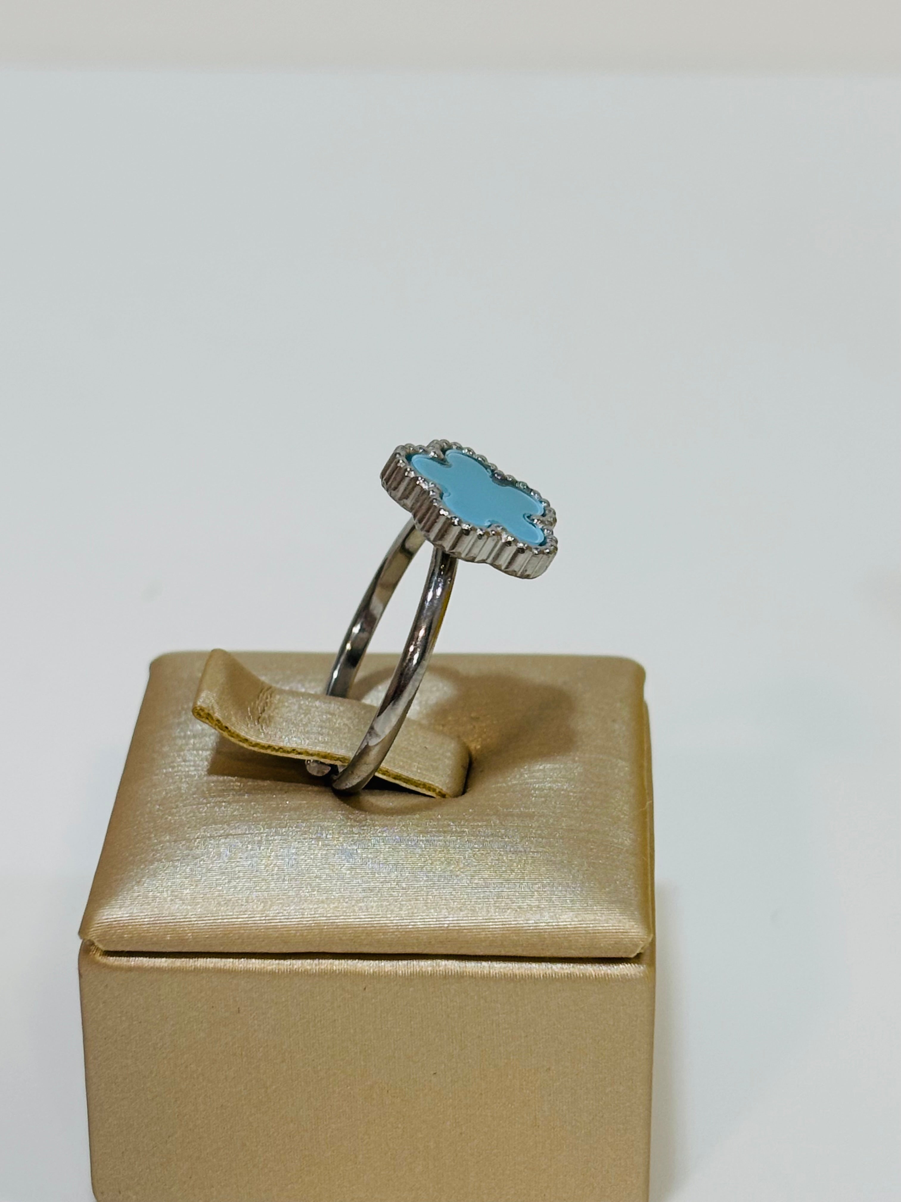 Anello quadrifoglio